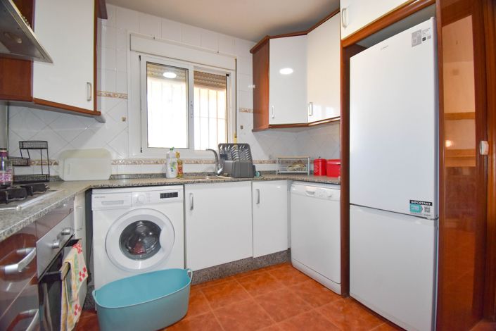Image No.12-3 Bed Villa for sale