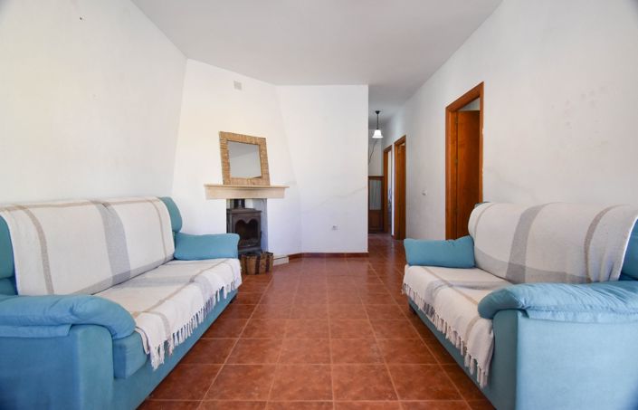 Image No.9-3 Bed Villa for sale