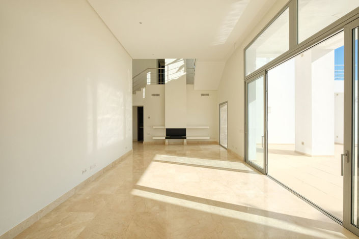 Image No.8-4 Bed Villa for sale