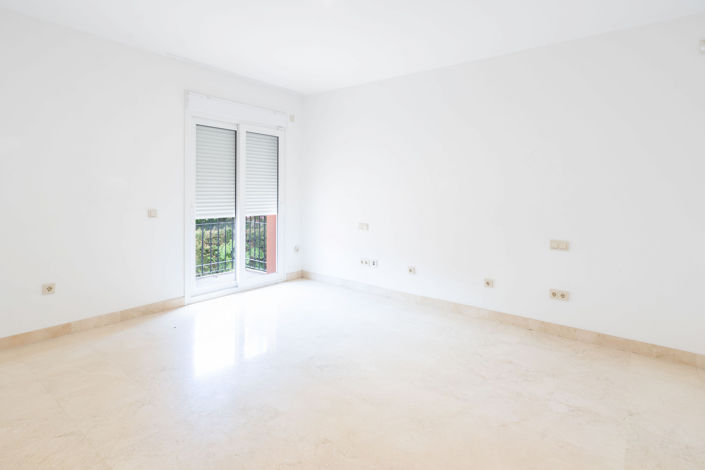 Image No.21-Villa de 4 chambres à vendre à Sotogrande playa