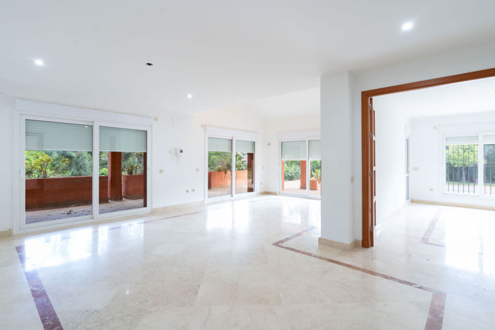 Image No.9-Villa de 4 chambres à vendre à Sotogrande playa