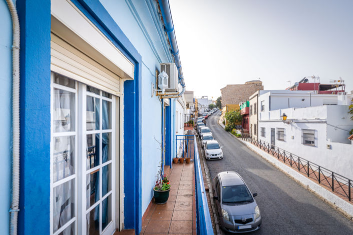 Image No.19-3 Bed Townhouse for sale
