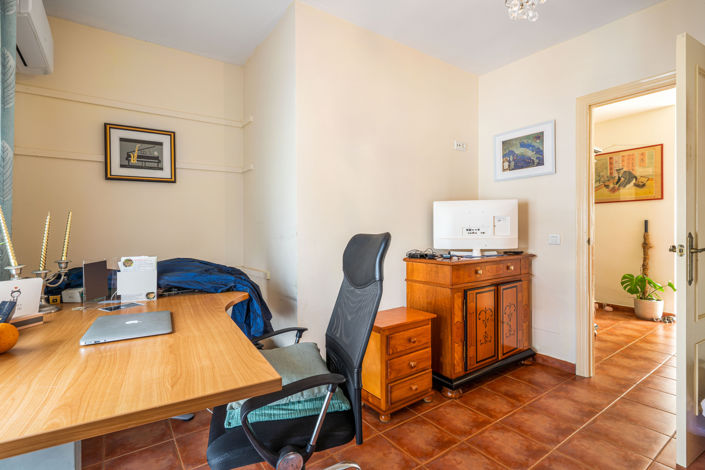 Image No.20-Maison de ville de 3 chambres à vendre à Cadix