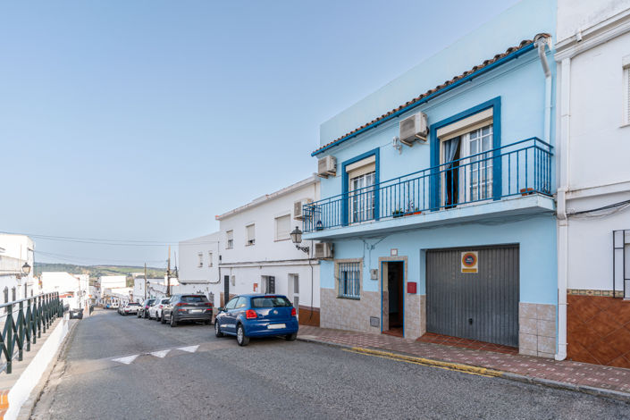 Image No.23-3 Bed Townhouse for sale