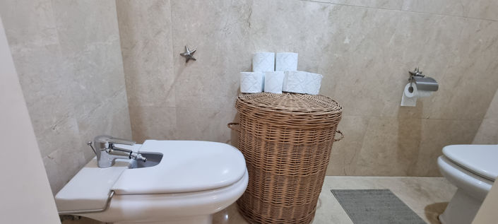 Image No.13-2 Bed Property for sale