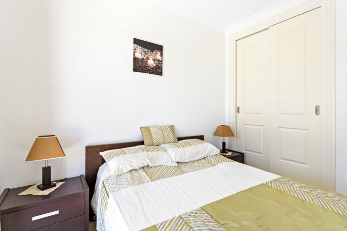 Image No.19-3 Bed Property for sale