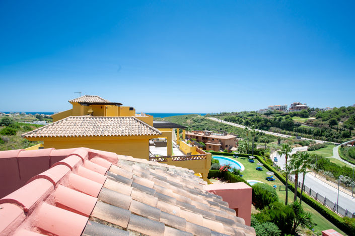 Image No.26-3 Bed Property for sale