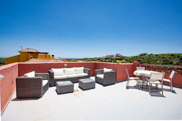 Image No.3-3 Bed Property for sale