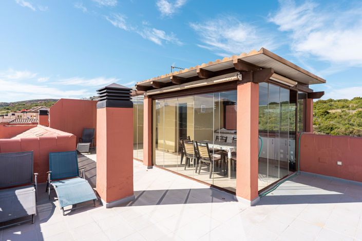 Image No.38-3 Bed Property for sale