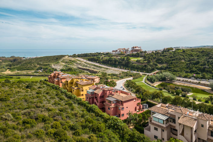 Image No.45-3 Bed Property for sale