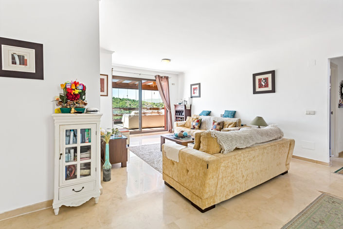 Image No.5-3 Bed Property for sale