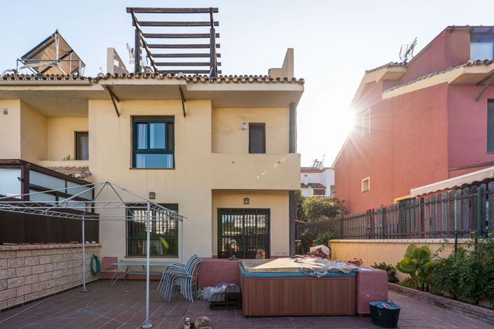 Image No.8-3 Bed Townhouse for sale