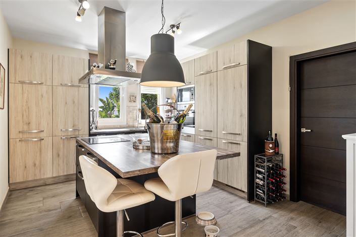 Image No.15-4 Bed Villa for sale