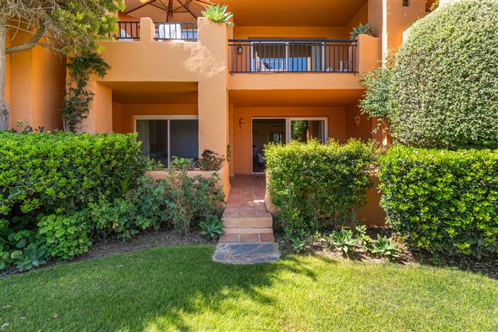 Image No.13-3 Bed Property for sale