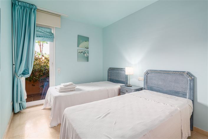 Image No.4-3 Bed Property for sale