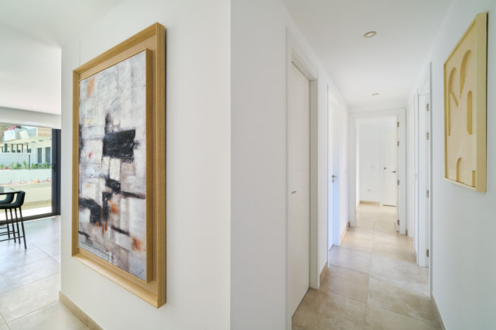 Image No.20-3 Bed Apartment for sale