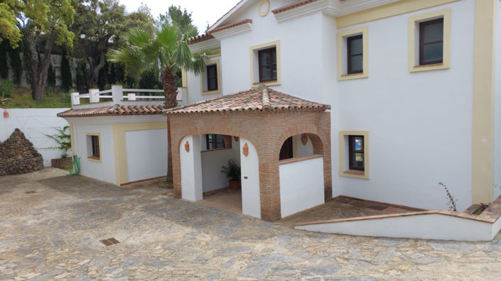 Image No.10-5 Bed Villa for sale