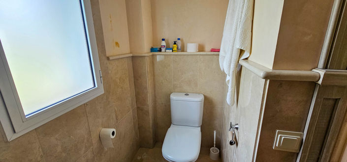 Image No.21-6 Bed Villa for sale