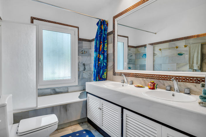 Image No.18-Villa de 5 chambres à vendre à Estepona