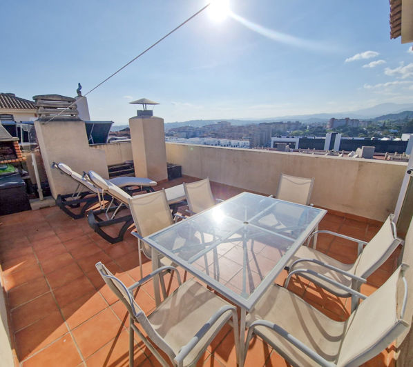 Image No.1-Propriété de 2 chambres à vendre à Estepona