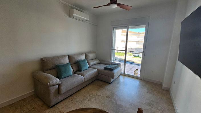 Image No.18-2 Bed Property for sale