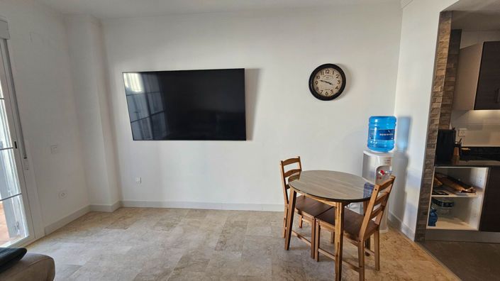 Image No.19-2 Bed Property for sale