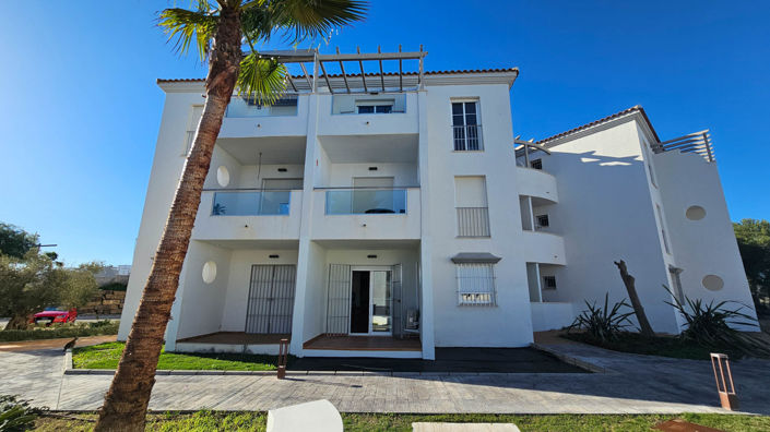 Image No.23-2 Bed Property for sale