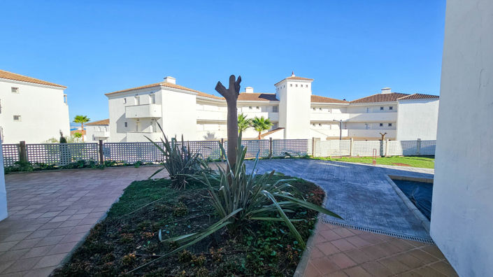 Image No.31-2 Bed Property for sale