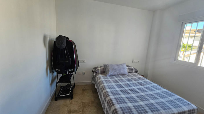 Image No.38-2 Bed Property for sale