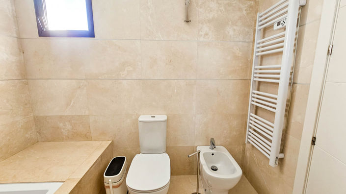 Image No.30-3 Bed Penthouse for sale