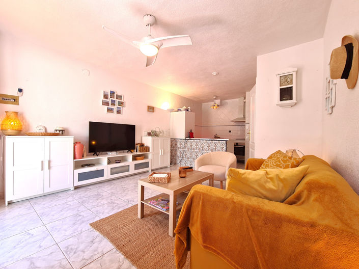 Image No.15-2 Bed House for sale