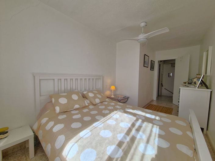 Image No.5-2 Bed House for sale