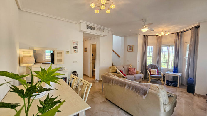 Image No.21-3 Bed House for sale