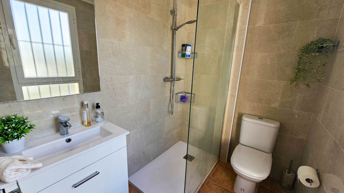 Image No.41-3 Bed House for sale