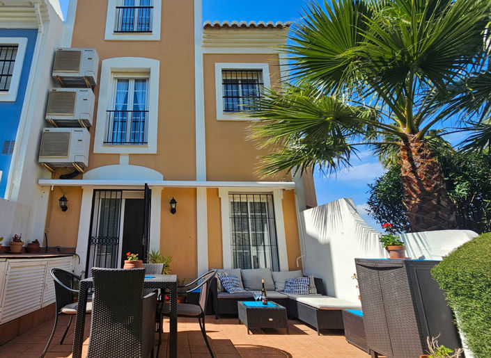 Image No.7-3 Bed House for sale