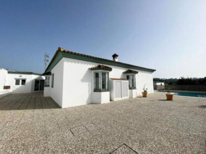 Image No.2-Maison de 5 chambres à vendre à San Roque