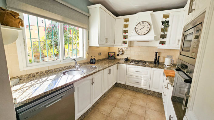 Image No.14-3 Bed Villa for sale