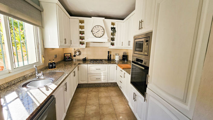 Image No.15-3 Bed Villa for sale