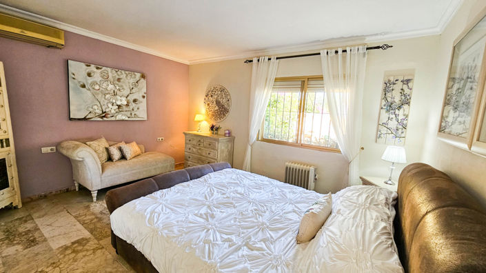 Image No.16-3 Bed Villa for sale