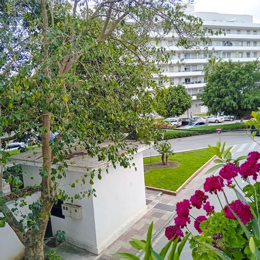 Image No.1-3 Bed Apartment for sale
