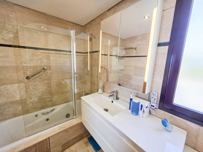 Image No.29-2 Bed Penthouse for sale