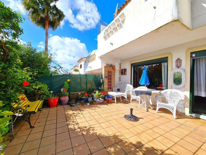 Image No.1-3 Bed Townhouse for sale