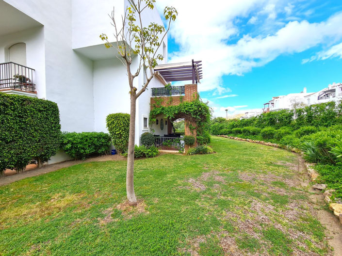 Image No.13-3 Bed Property for sale