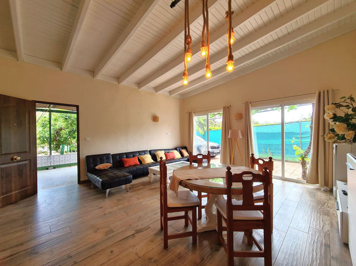 Image No.10-2 Bed House for sale