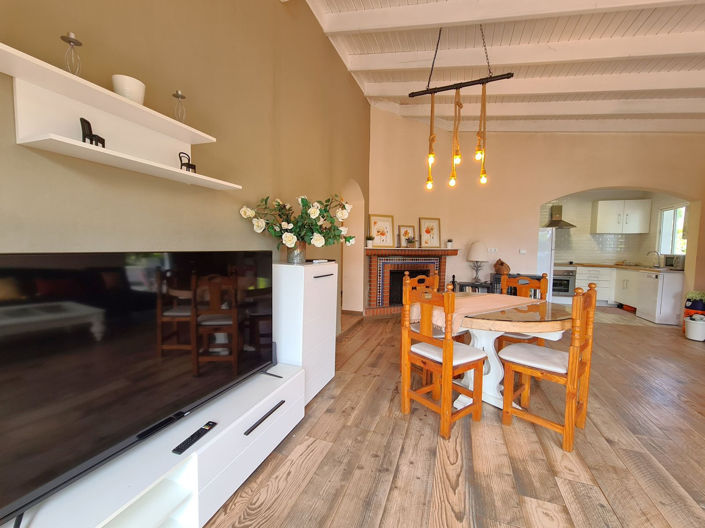 Image No.14-2 Bed House for sale