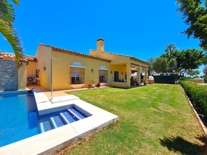 Image No.1-3 Bed House for sale