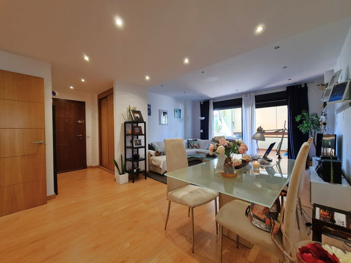 Image No.24-3 Bed Apartment for sale