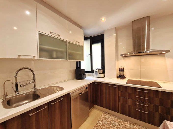 Image No.28-3 Bed Apartment for sale