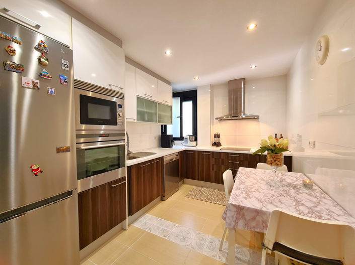 Image No.5-3 Bed Apartment for sale