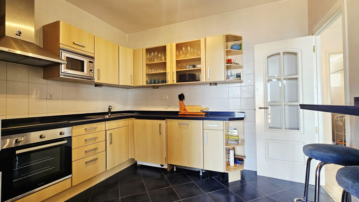 Image No.33-3 Bed Penthouse for sale